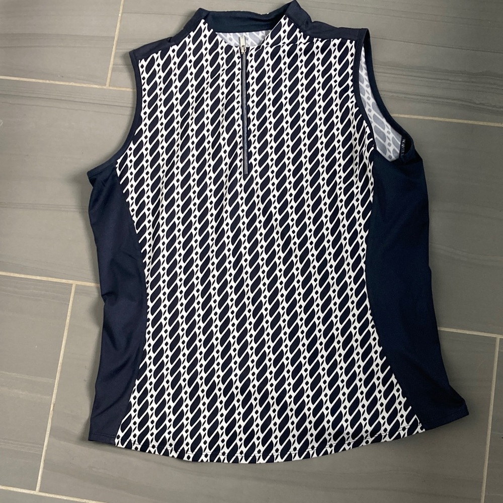 Tail sleeveless golf shirt